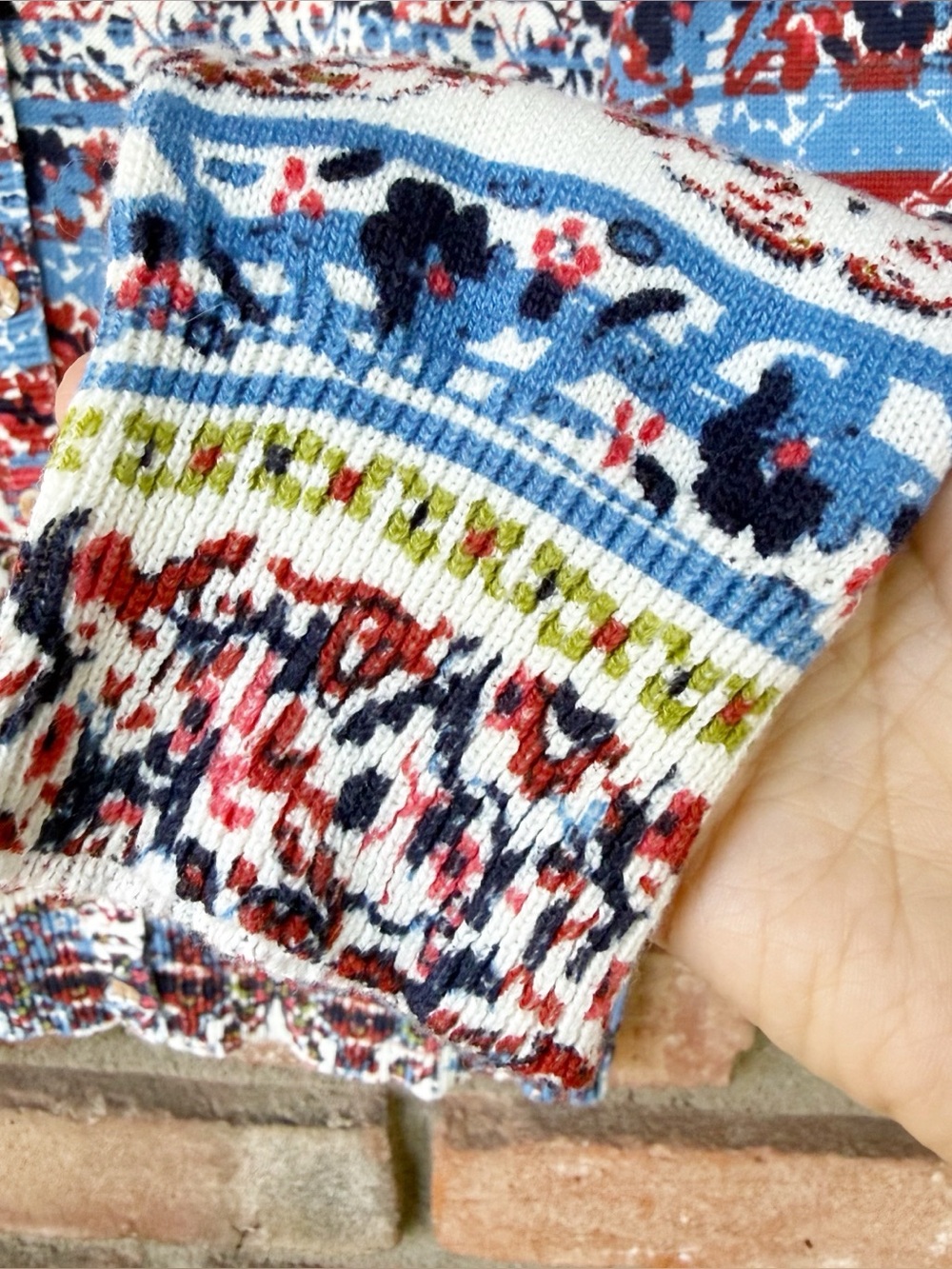 SUNDANCE Multi Floral Print Button Down Lightweight Cardigan Sweater Medium - Picture 6 of 8